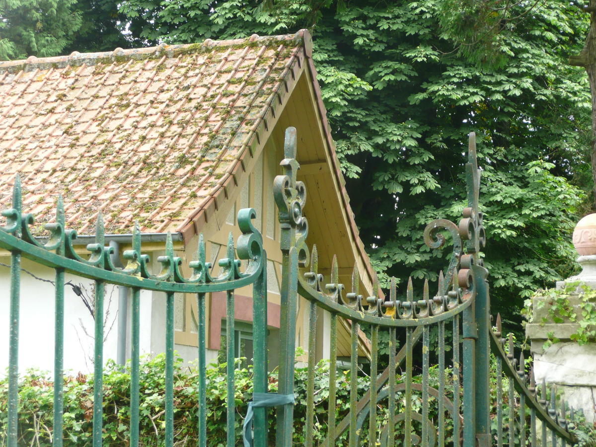 Manoir De Bois En Ardres Bed & Breakfast Exterior photo